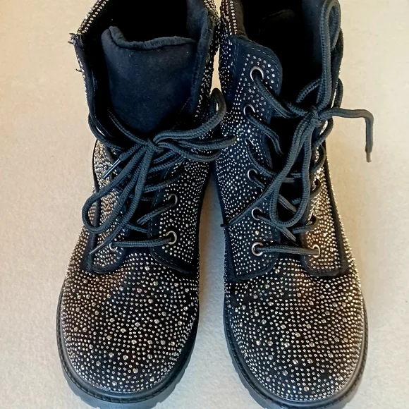 Rock & Candy Studded Rhinestone Black Biker BootsFaux fur linedWomen's Size 9 - Picture 5 of 12